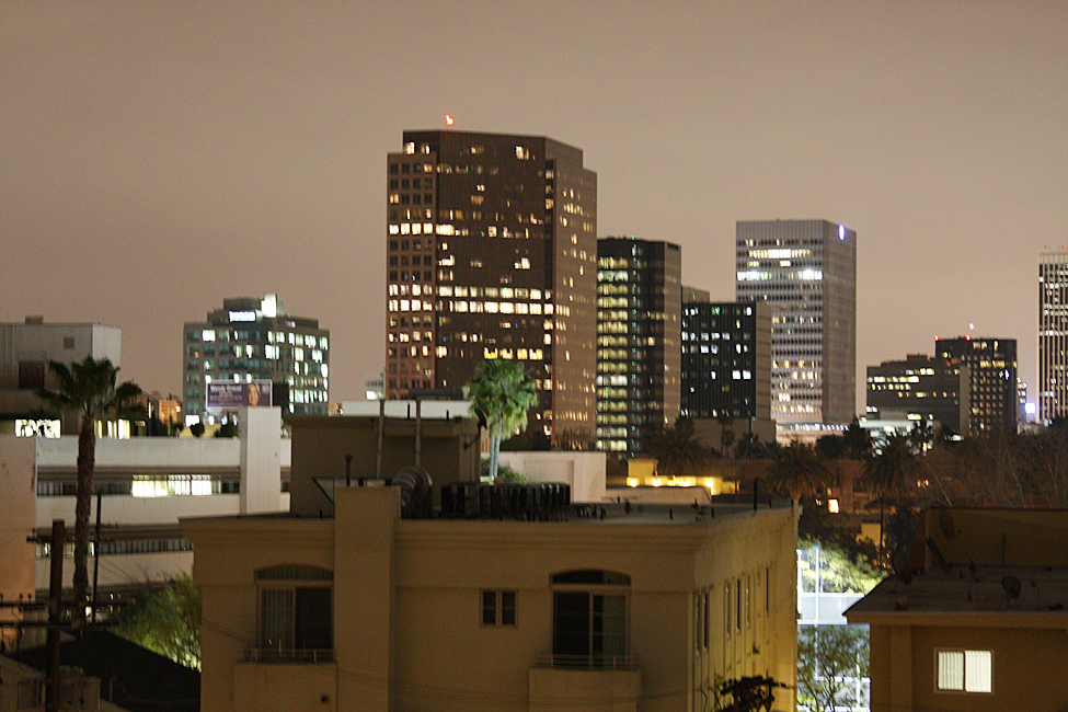 819 S Holt Ave — image 5
